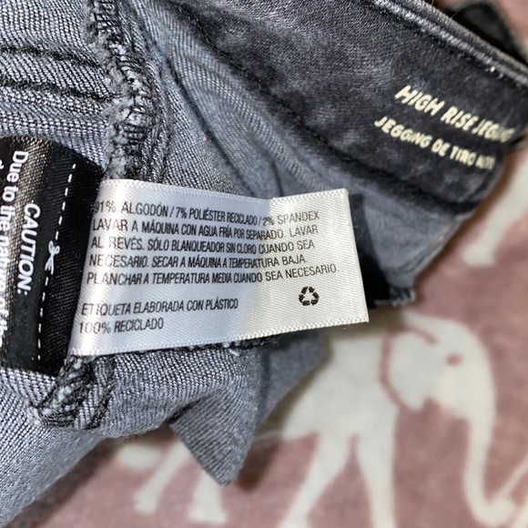 Universal Thread High Rise Jeggings - Picture 8 of 9